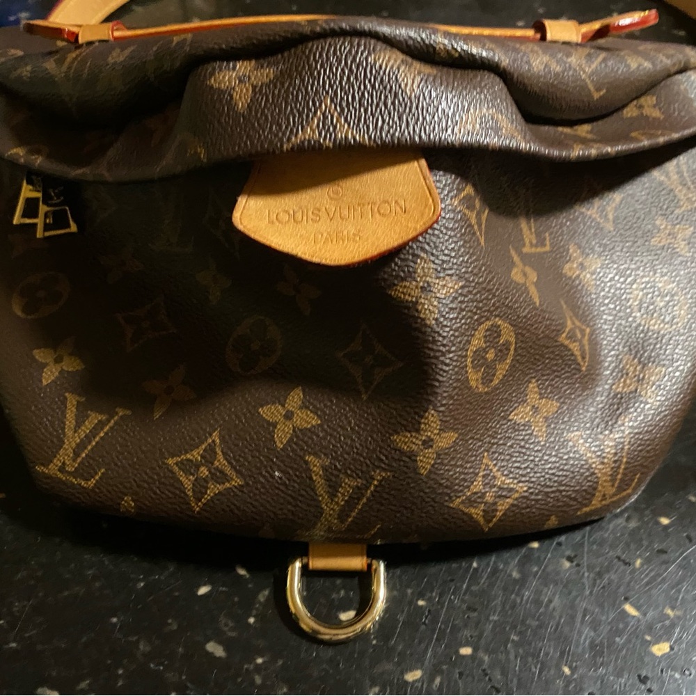 LV bum bag/Fanny Pack